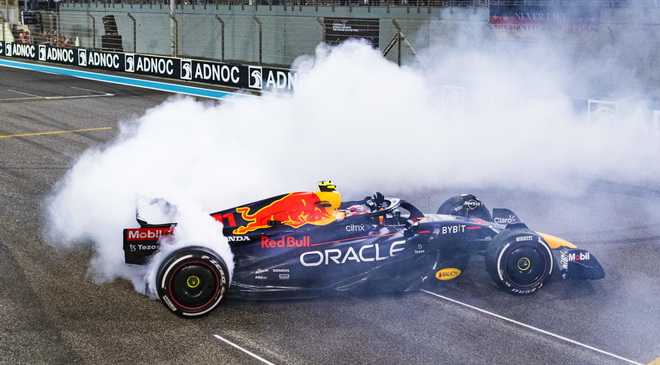 <span>Verstappen logra la victoria en el GP de Abu Dhabi</span>