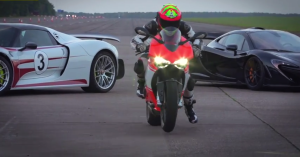 Mclaren-p1-vs-porsche-918-vs-ducati-03