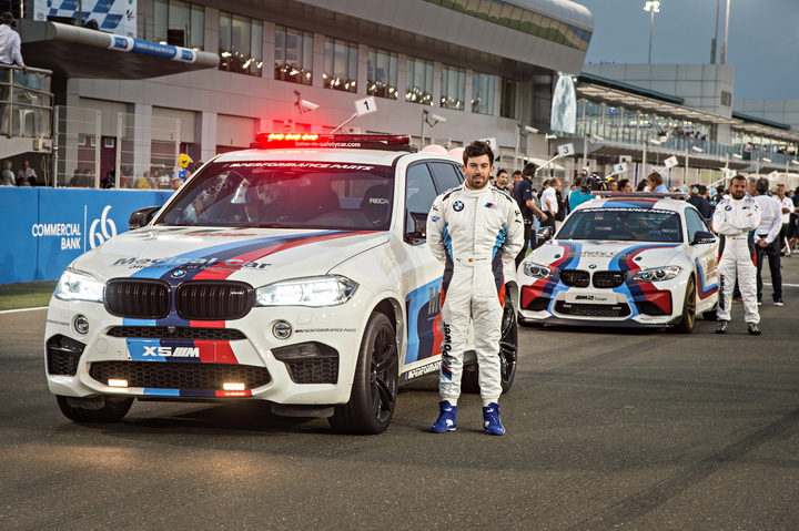 P90213896_highRes_the-bmw-x5-m-motogp-